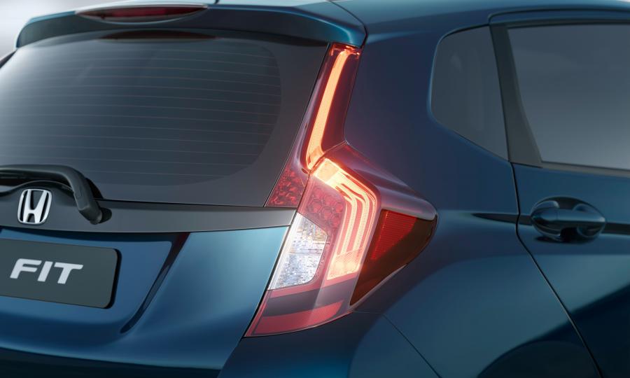 Детали экстерьера Honda Fit 2017 года  (LA) (фото 22 из 40)